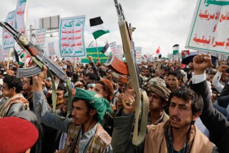 US seeks to block Houthi revenues in possible threat to Yemen truce: Report